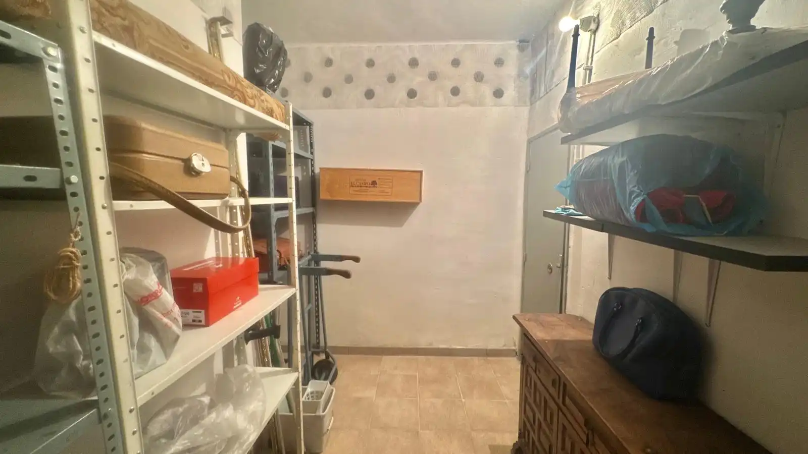 Apartamento en venta en Madrid con Calefacción y Trastero