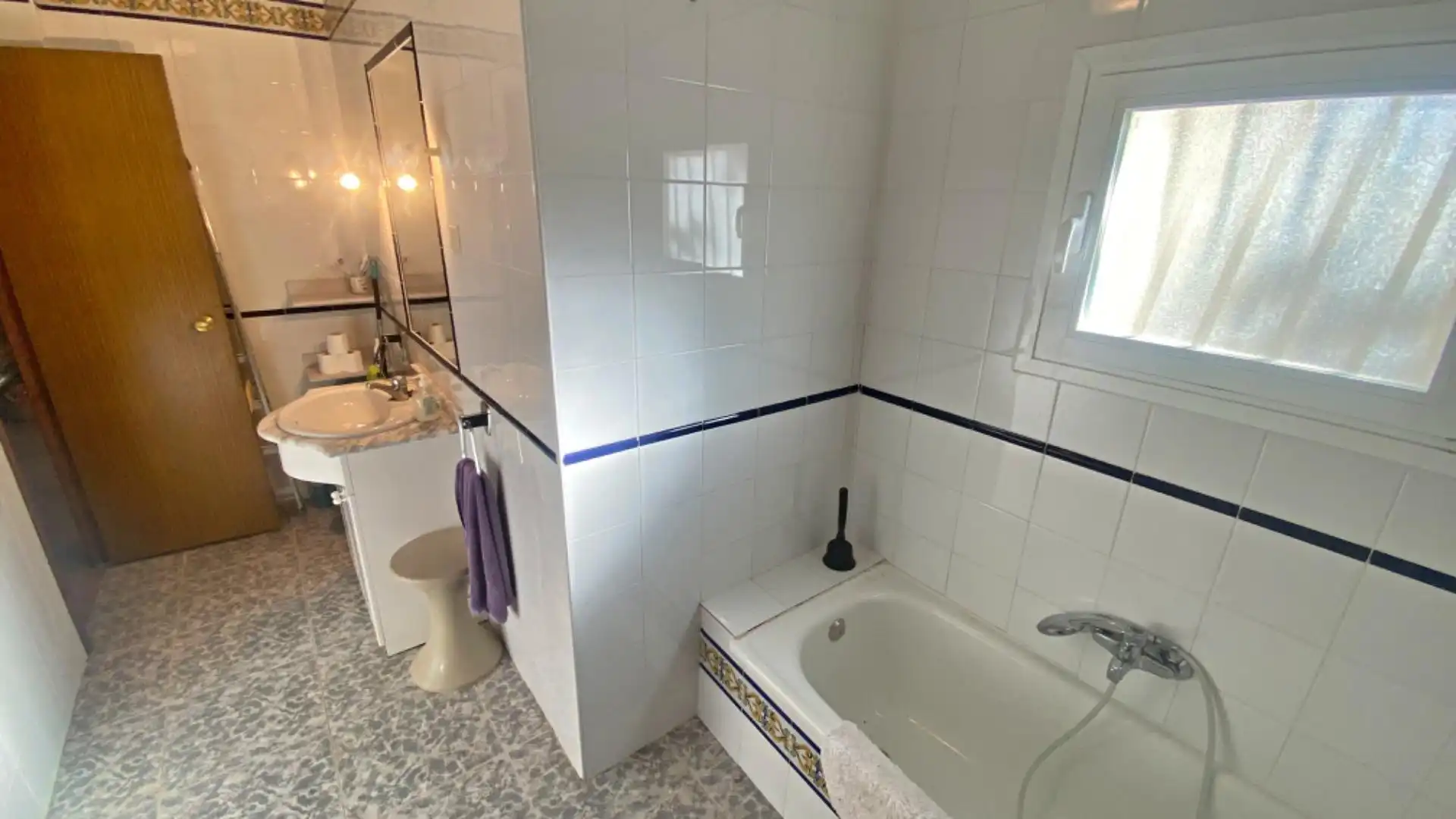 Bany de Casa o xalet en venda en Totana amb Jardí privat i Moblat