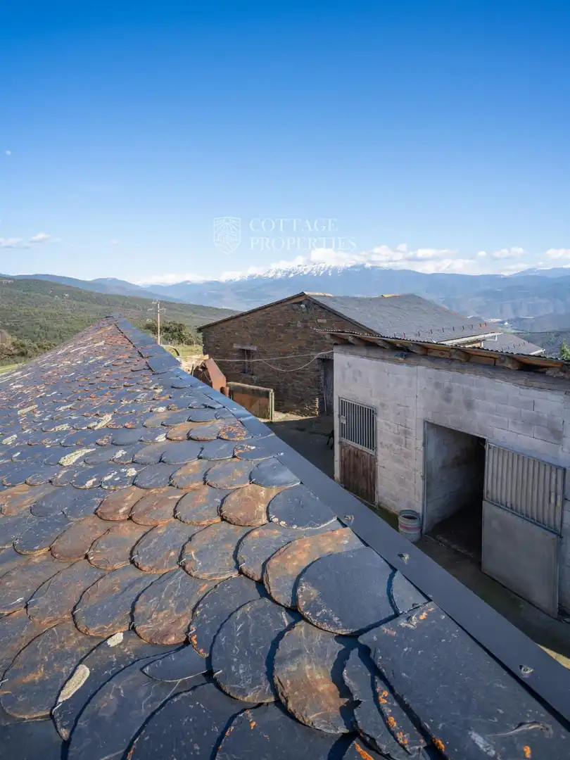 Exterior view of Country homes for sale in Montferrer i Castellbò  with Heating and Terrace