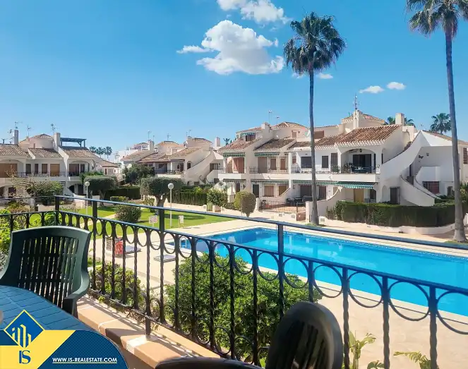 Jardí de Casa o xalet en venda en Pilar de la Horadada amb Terrassa, Moblat i Piscina comunitària