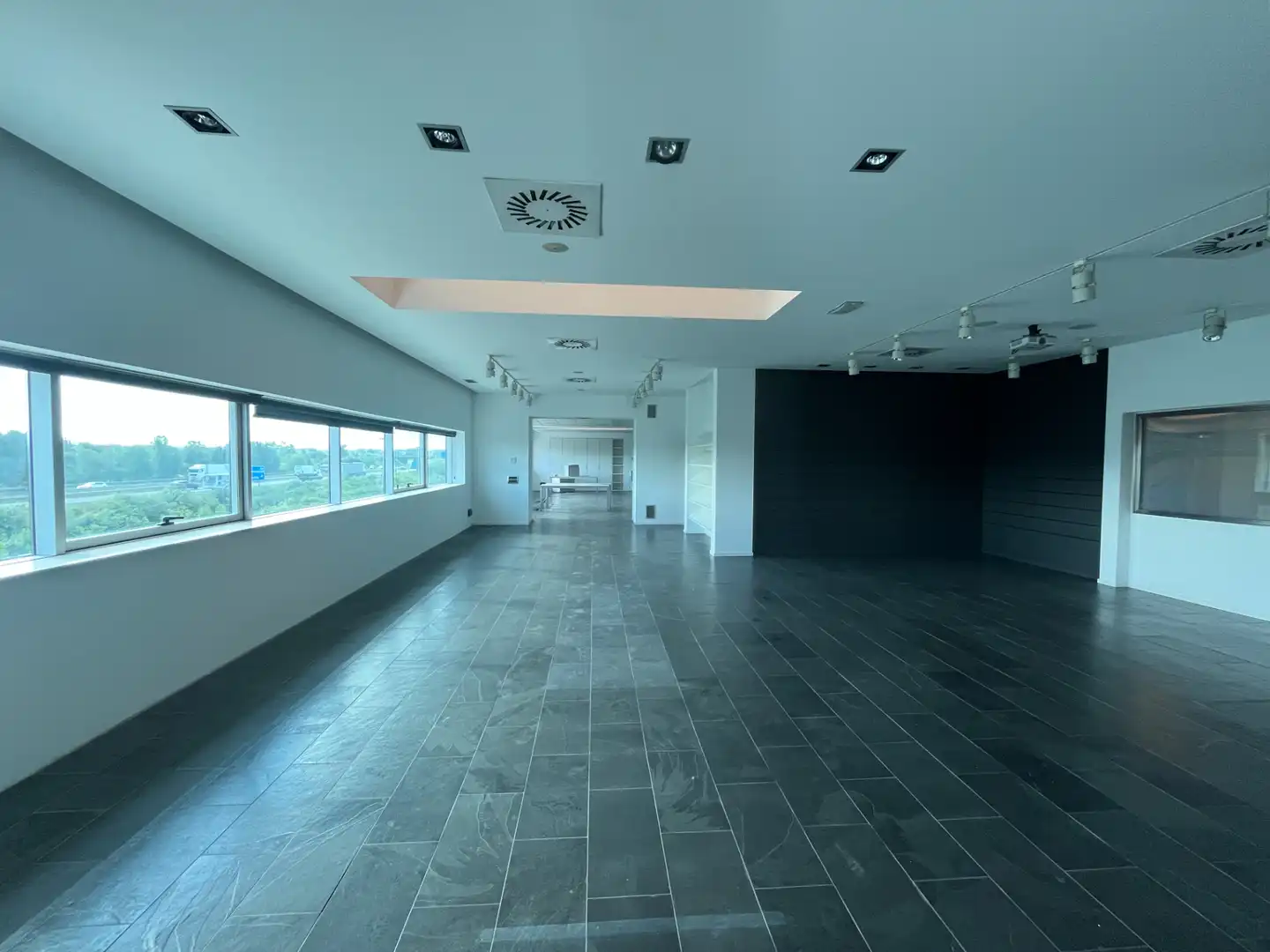 Nave industrial en venta en Salt con Calefacción y Alarma