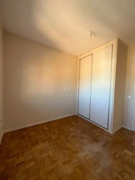 Bedroom of Flat for sale in Carabanchel