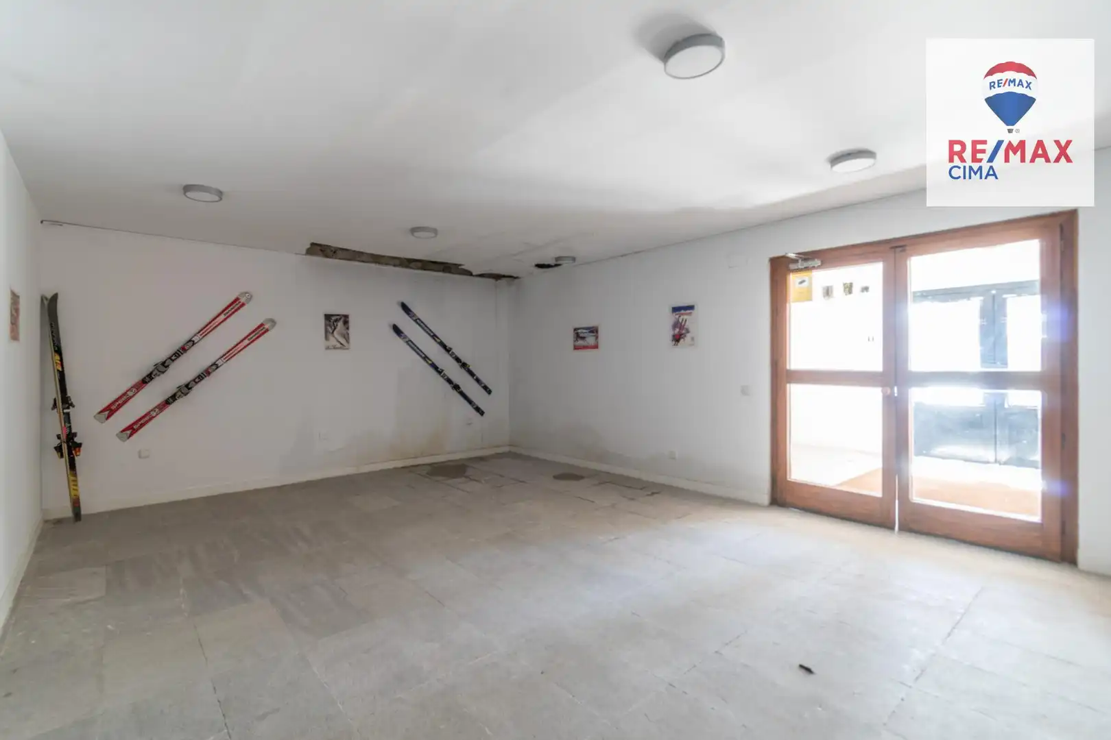 Estudio en venta en Sierra Nevada con Calefacción y Terraza
