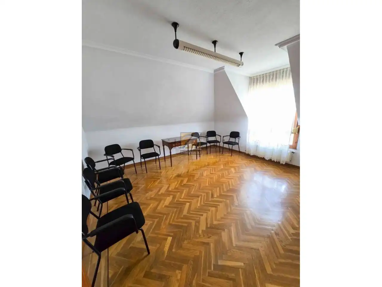 Sala de estar de Dúplex en venta en Oviedo  con Calefacción, Parquet y Terraza