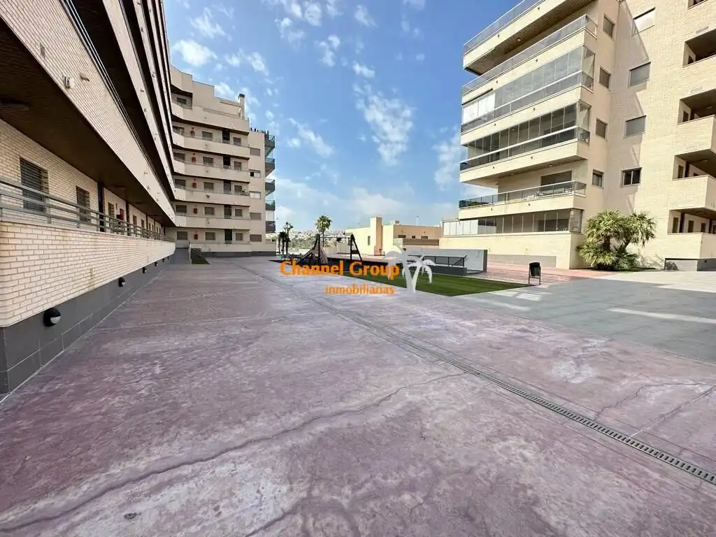 Terrace of Apartments for rent in Elche / Elx  with Terrace, Storage room and Furnished
