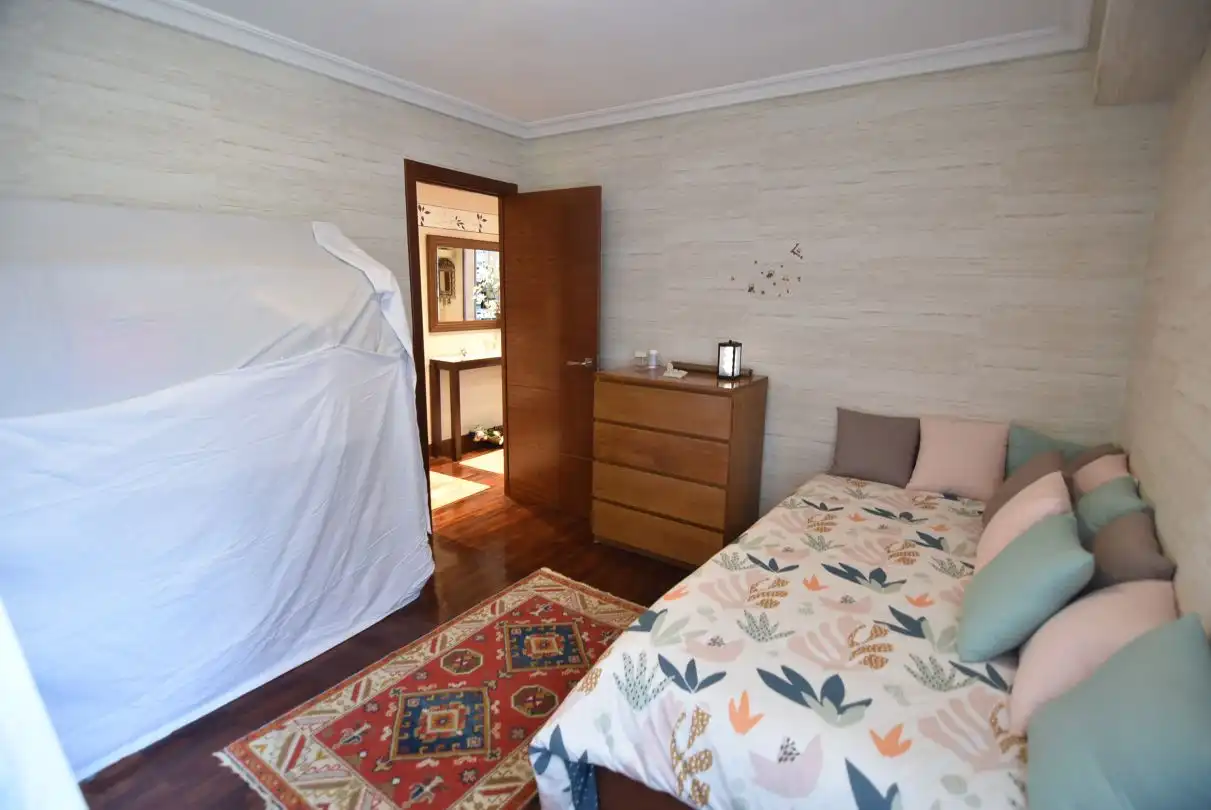 Habitación de Piso en venta en Soraluze / Plasencia de las Armas con Calefacción y Trastero