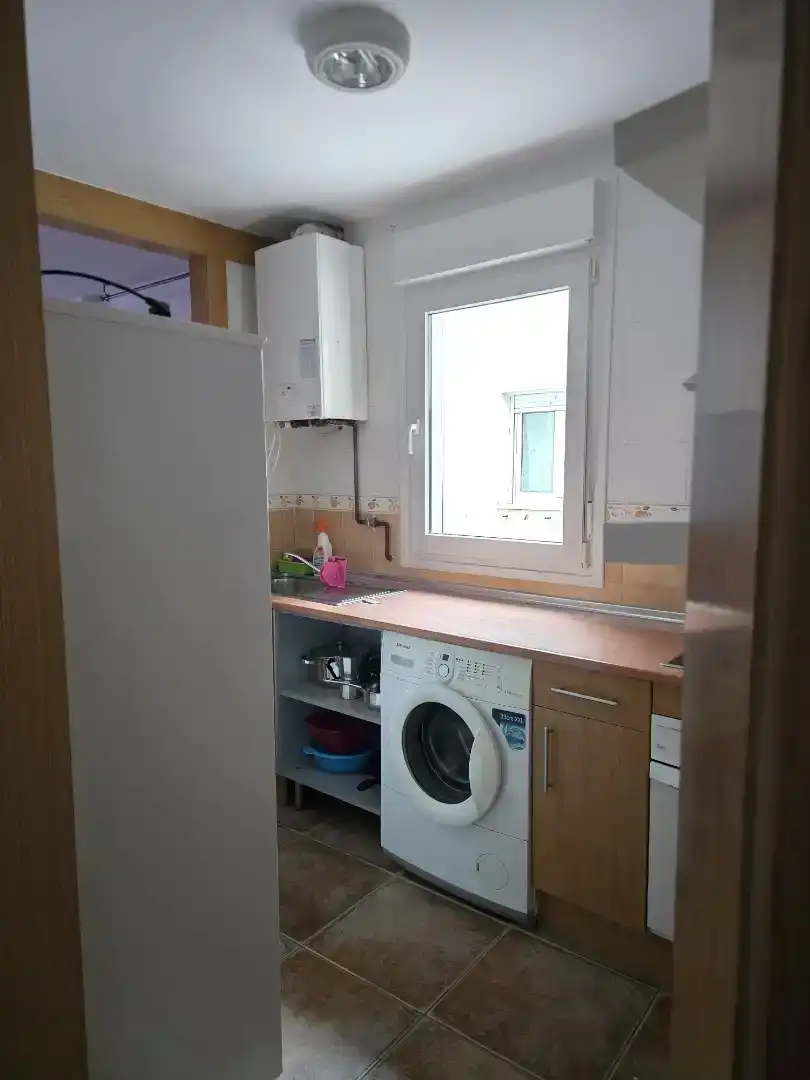Cocina de Piso en venta en Las Navas del Marqués  con Parquet, Amueblado y Horno