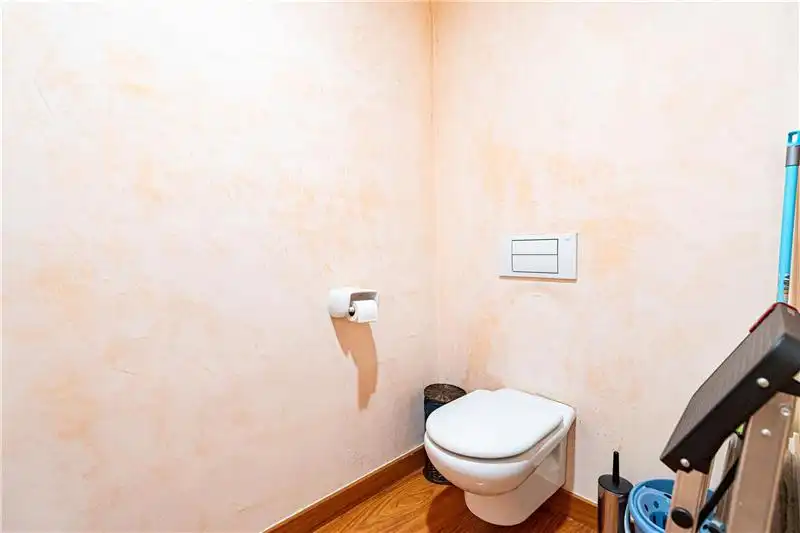 Office space with lift for sale in Nord, imagen 19