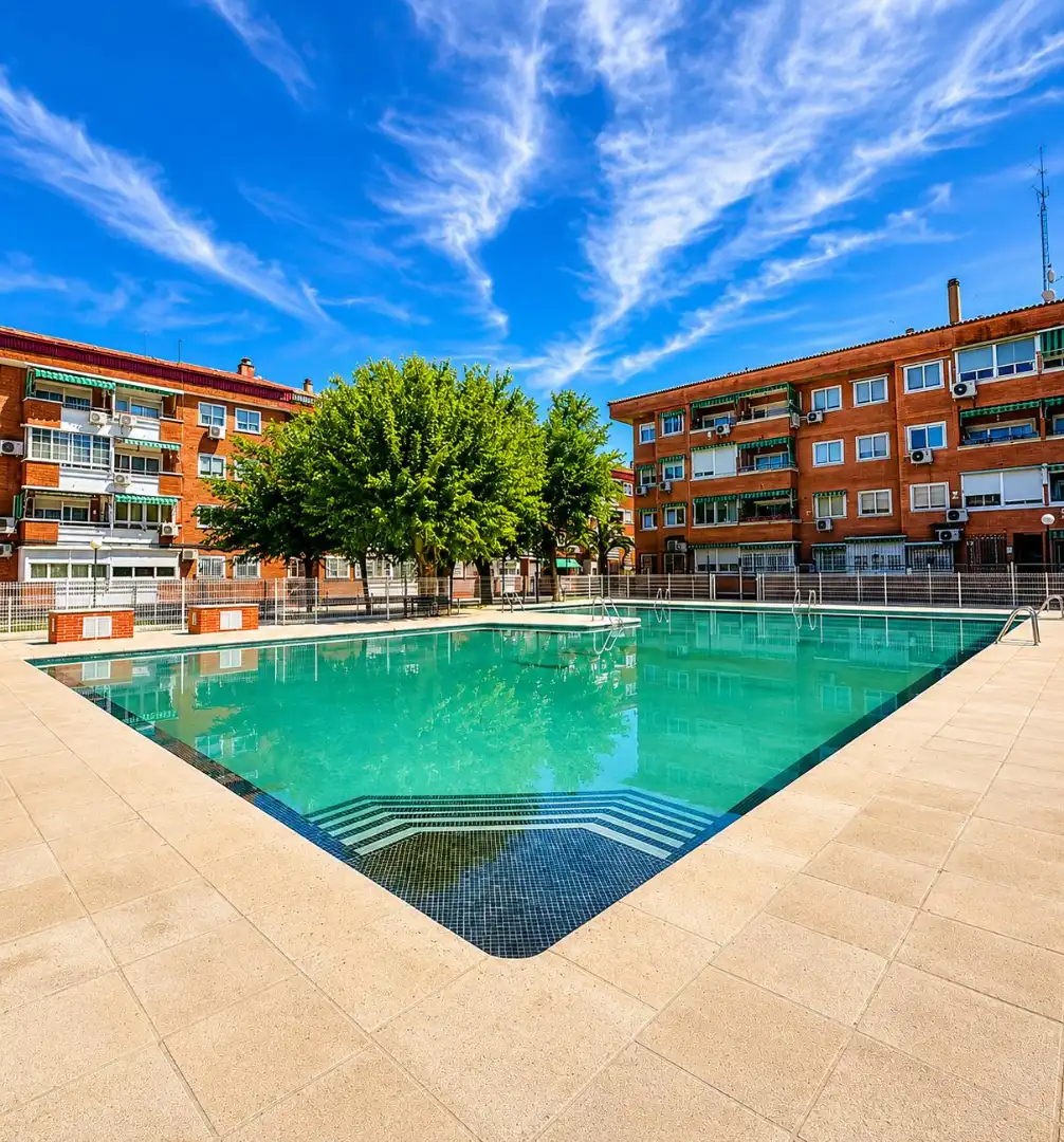 Swimming pool of Flat for sale in Mejorada del Campo  with Air Conditioner, Heating and Terrace