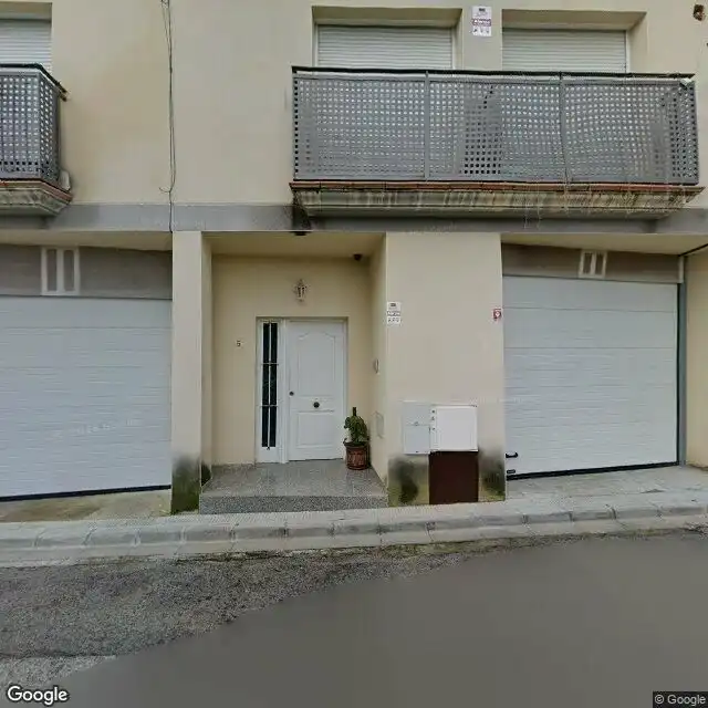 Vista exterior de Pis en venda en La Pobla de Montornès  