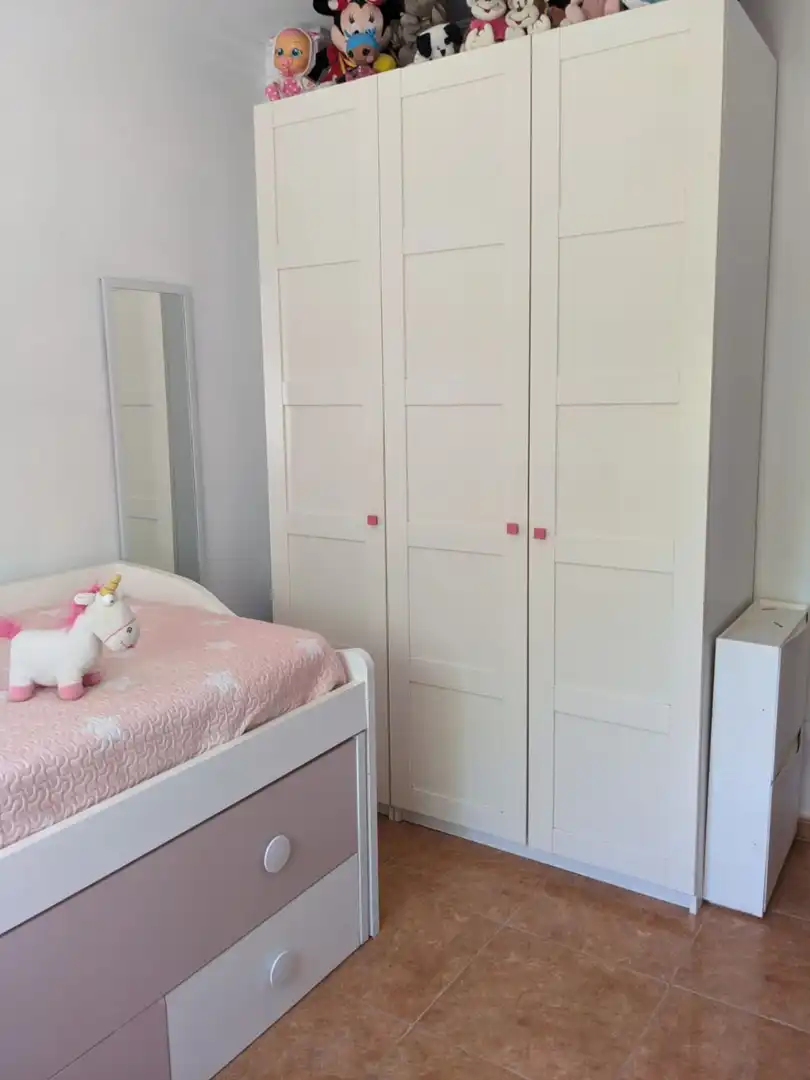 Dormitori de Casa o xalet en venda en San Roque amb Aire condicionat, Calefacció i Jardí privat
