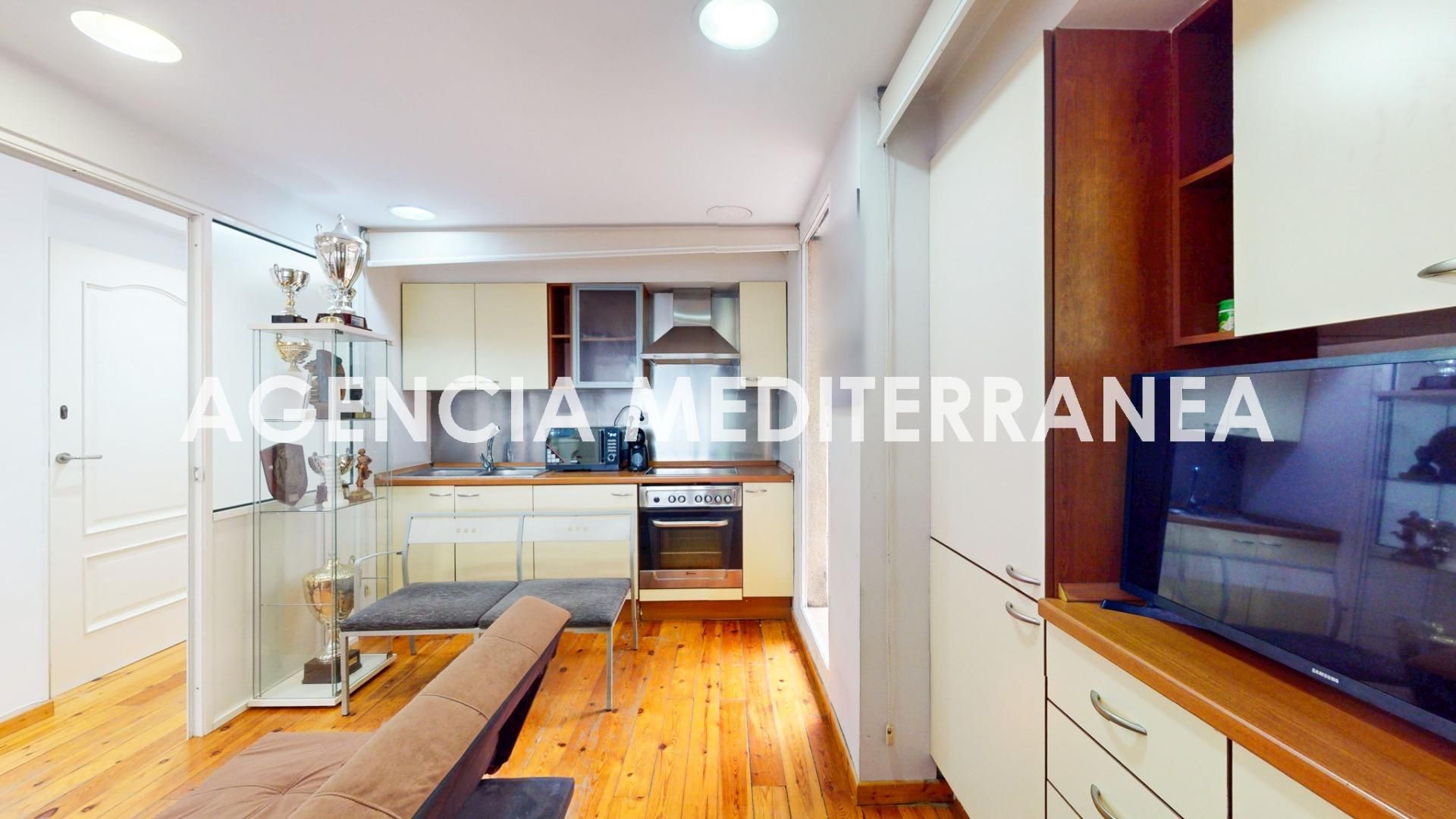 Kitchen of Flat for sale in  Valencia Capital  with Air Conditioner, Parquet flooring and Terrace