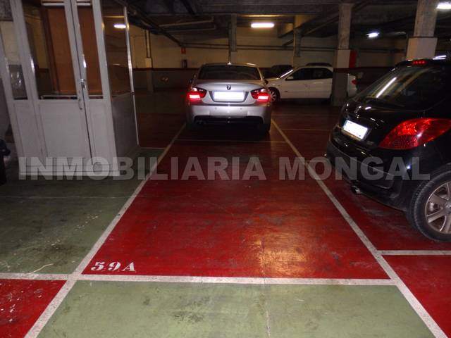 Garaje en Alquiler en Carrer de Raurich, 13 en Marianao