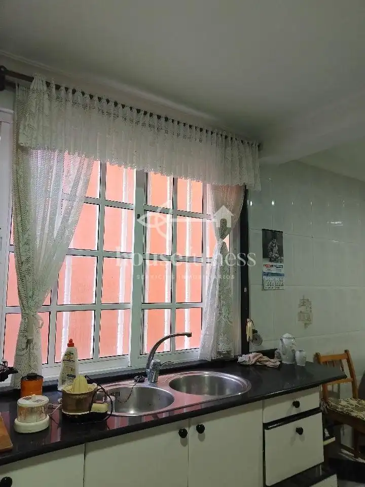 Kitchen of Duplexes for sale in Cariño  with Heating, Terrace and Furnished