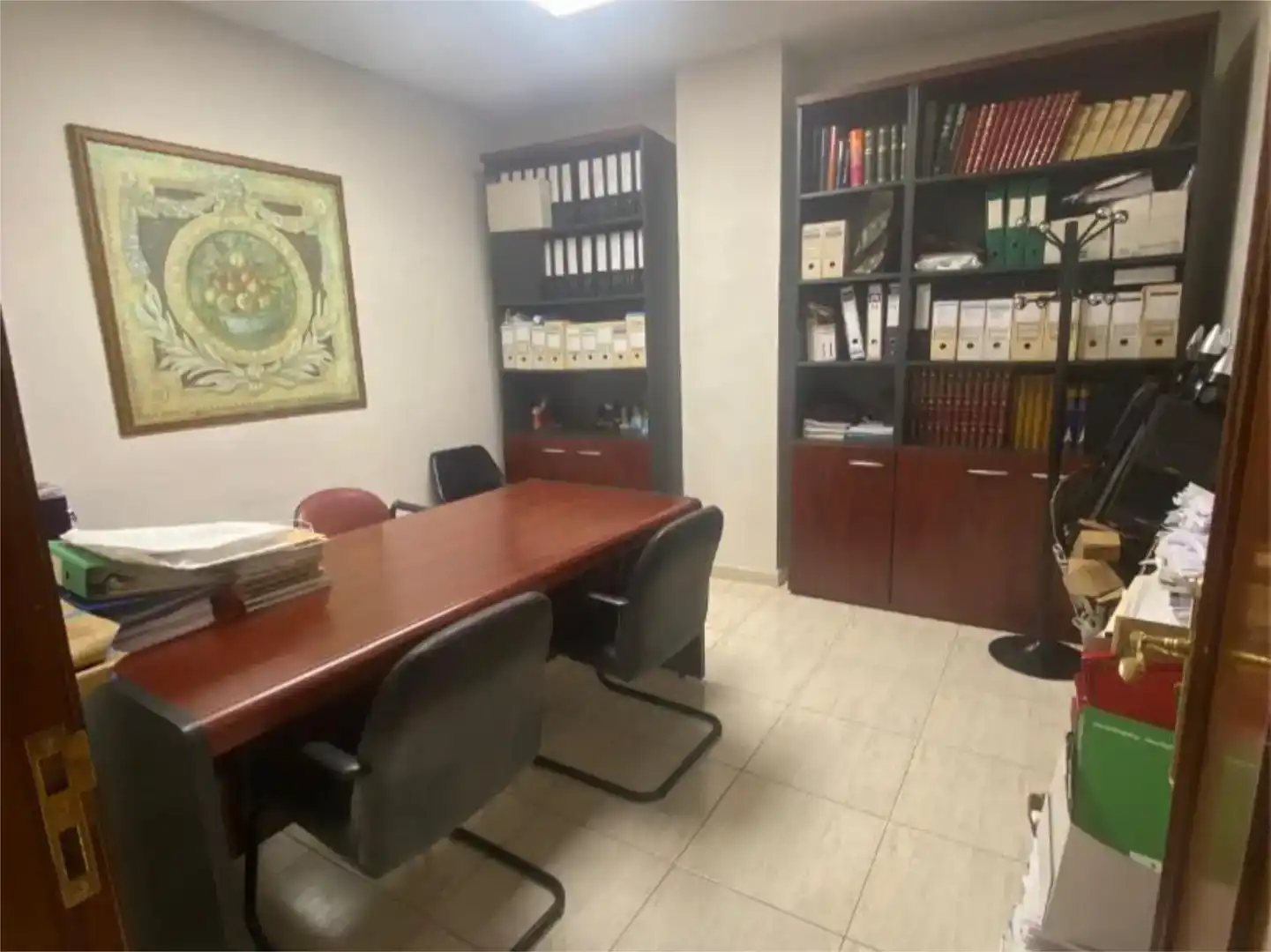 Oficina de alquiler en Ciutat Vella 