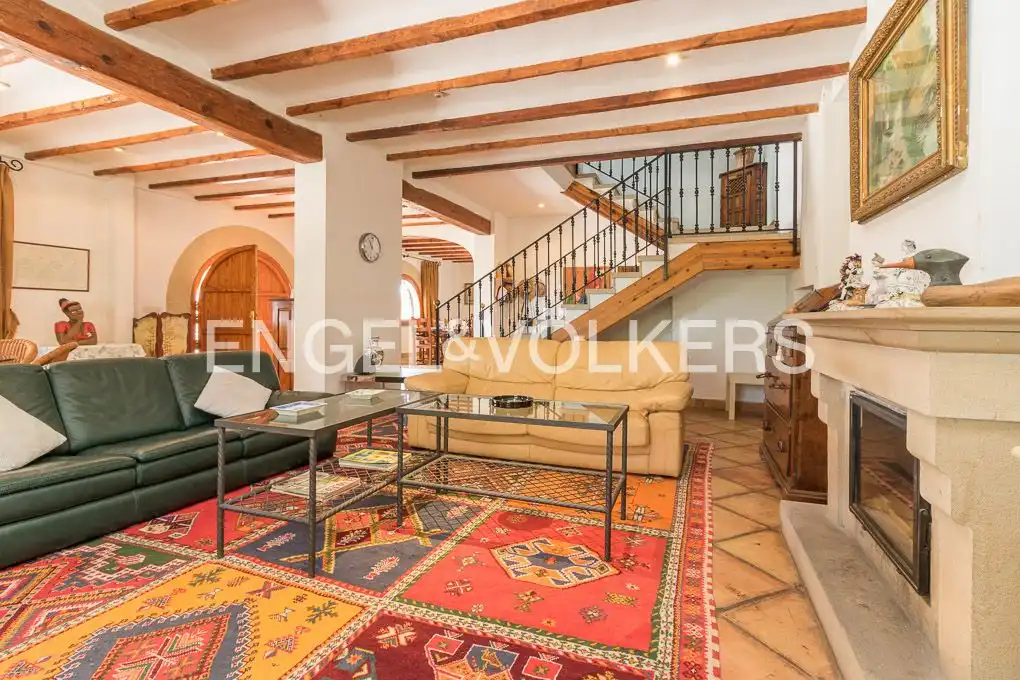 Casa amb terrassa en venda a San Miguel de Salinas, imagen 3