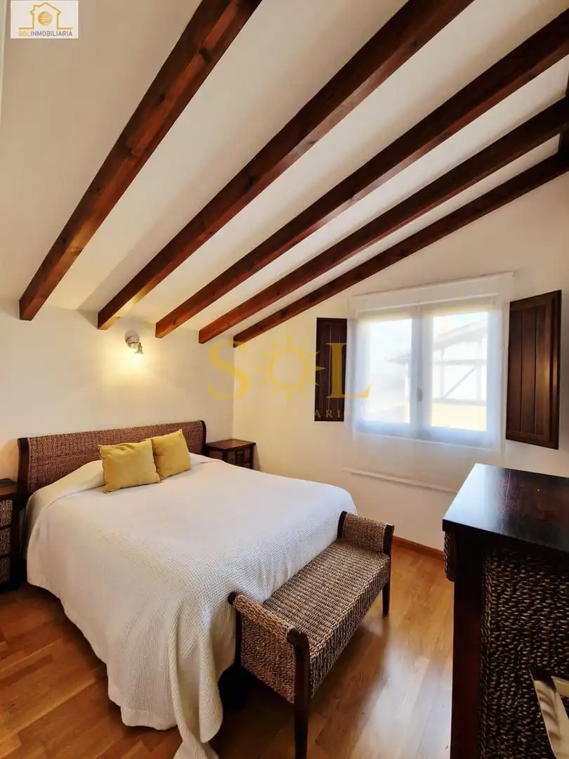 Habitación de Casa o chalet en venta en Villaquilambre con Calefacción, Jardín privado y Parquet