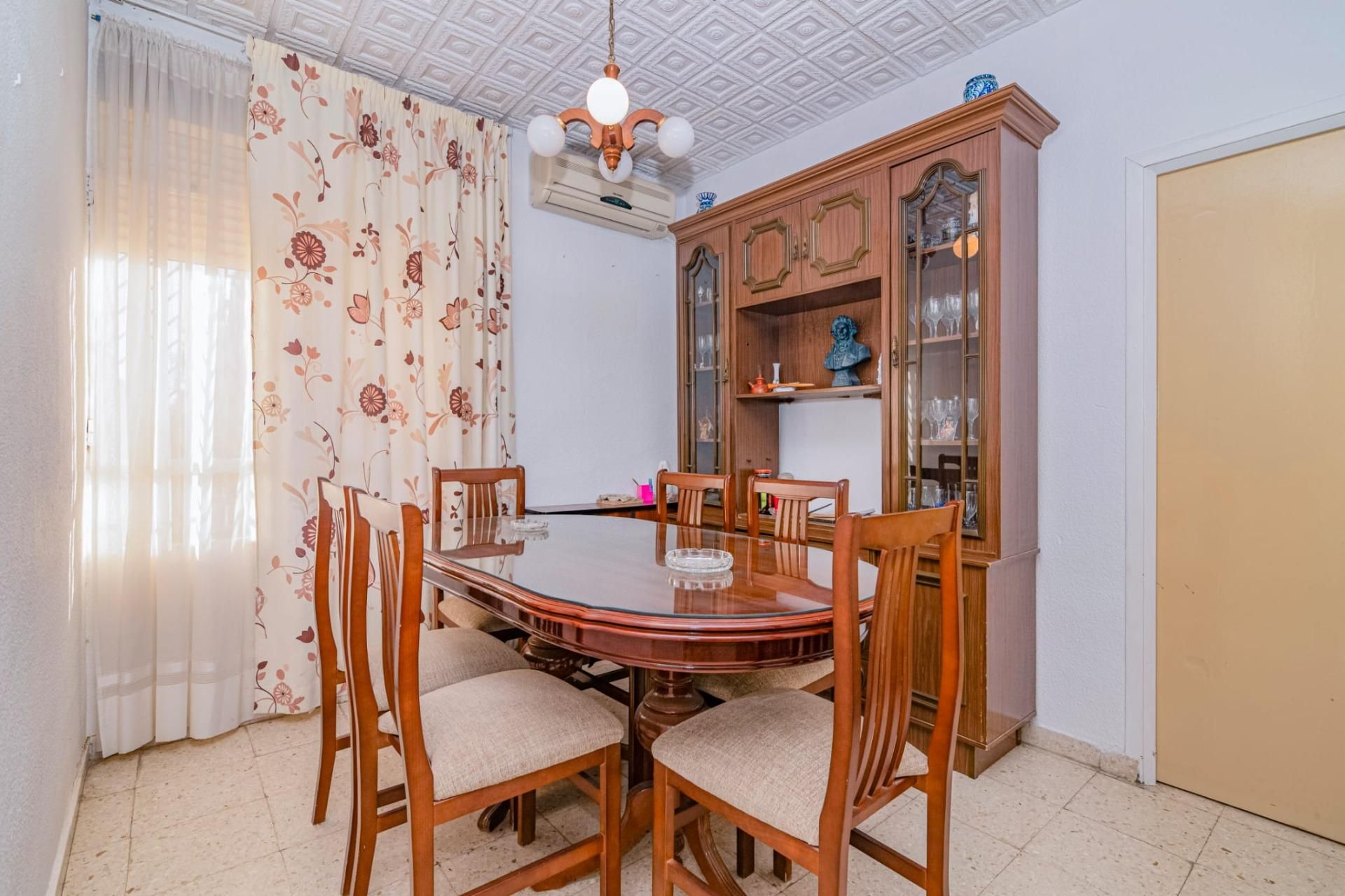 Dining room of Flat for sale in  Granada Capital  with Terrace and Balcony