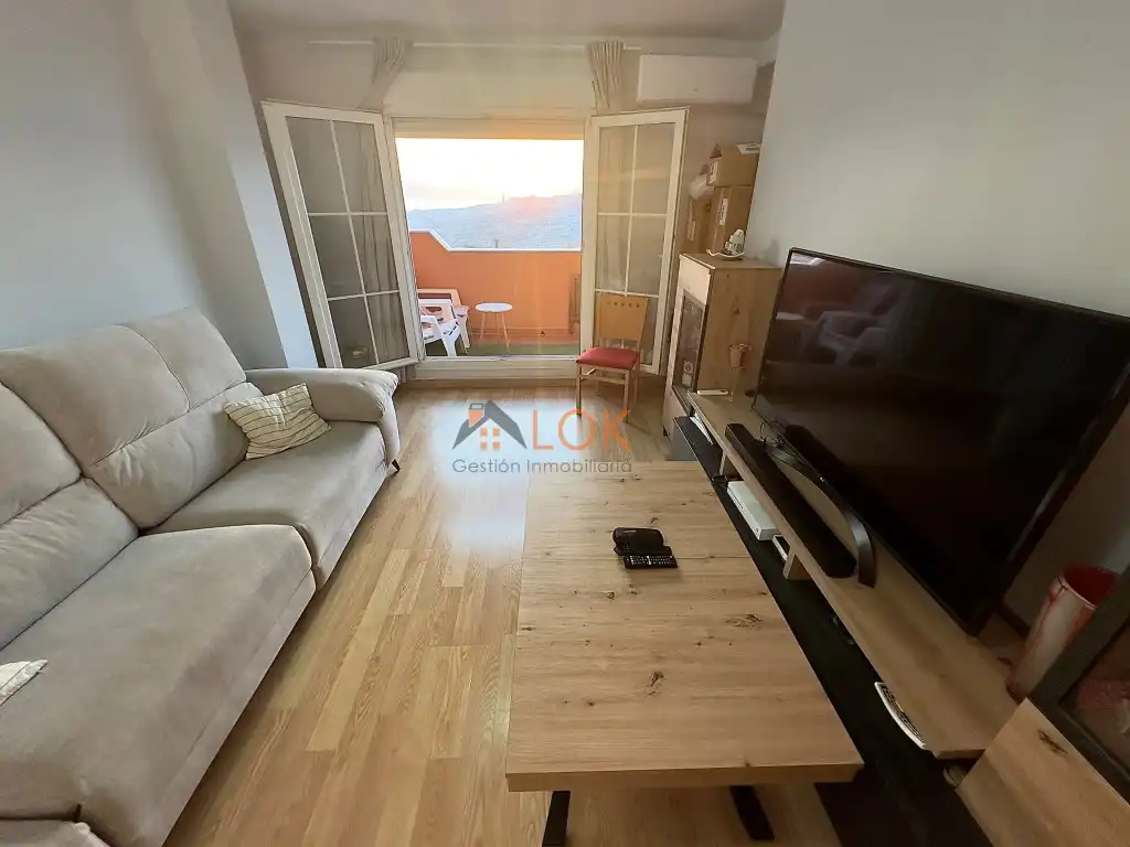 Sala de estar de Piso en venta en Lo Cea