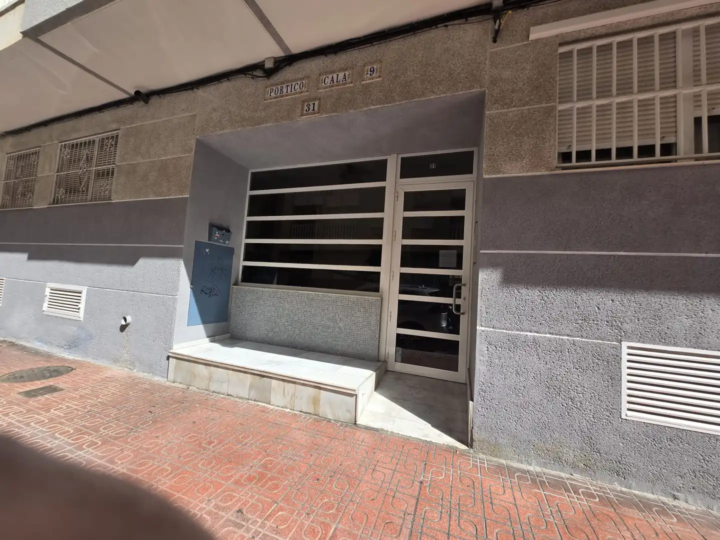 Vista exterior de Casa o chalet en venta en Torrevieja con Aire acondicionado, Calefacción y Terraza