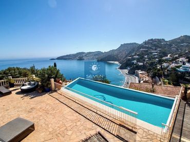 Detached house with pool for sale in Cotobro