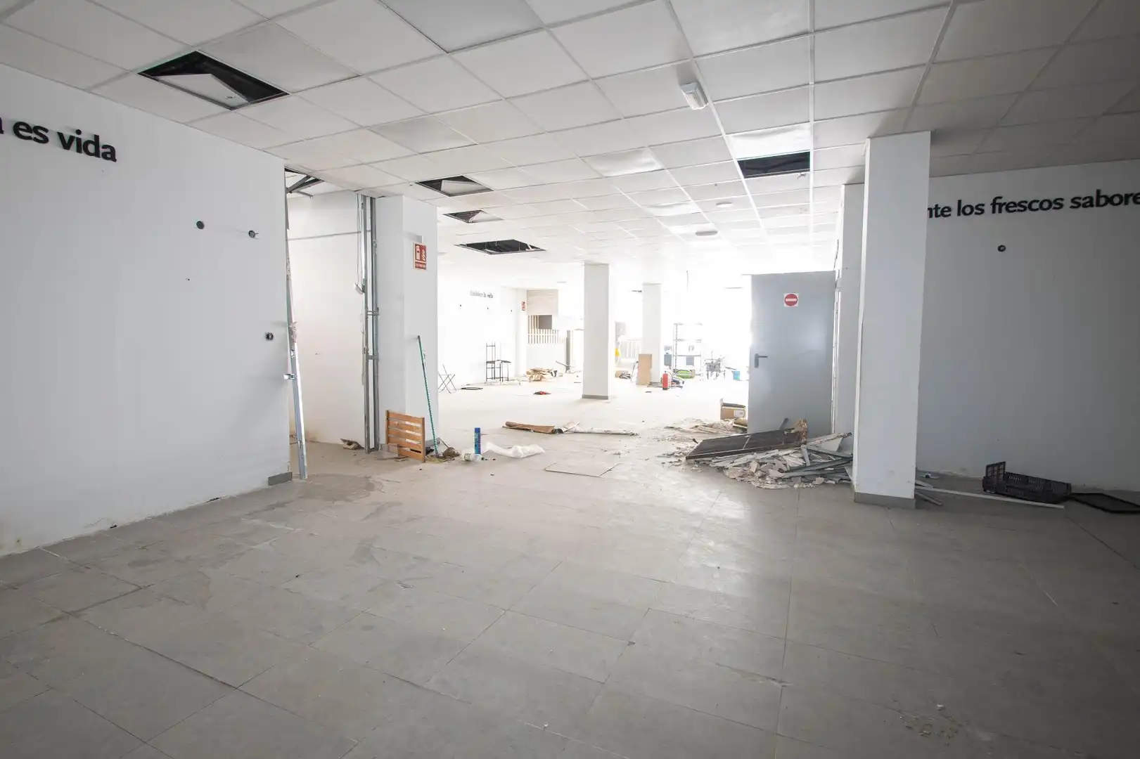 Local comercial en venda a Calle Olmo, imagen 14