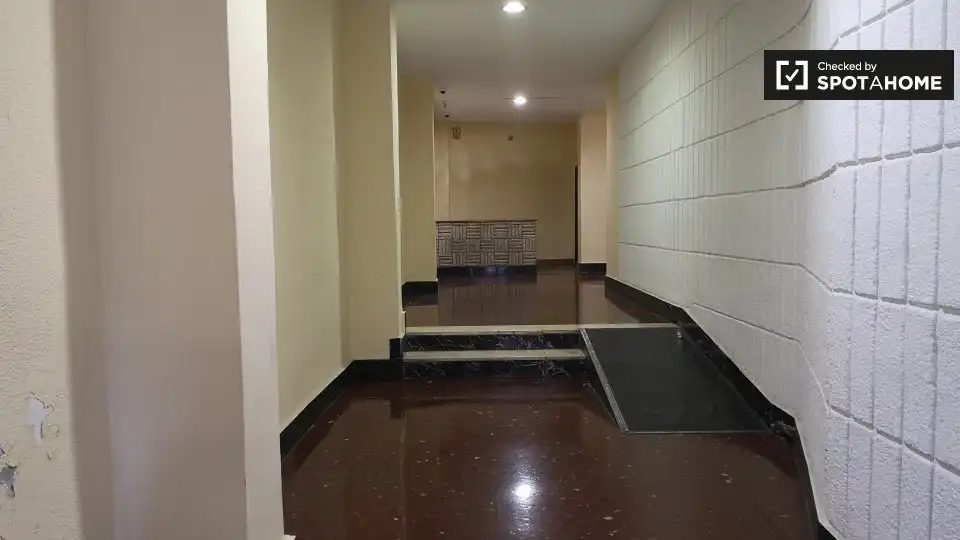 Piso de alquiler en Valencia con Aire acondicionado, Calefacción y Amueblado