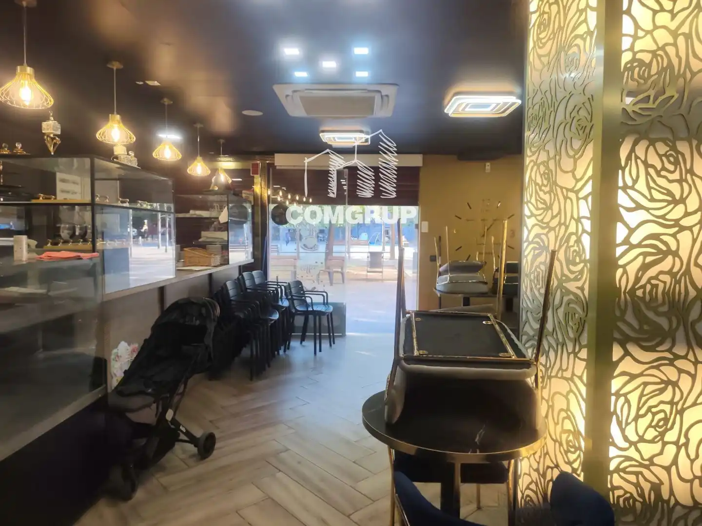 Business premises for transfer in Llibertat, imagen 2