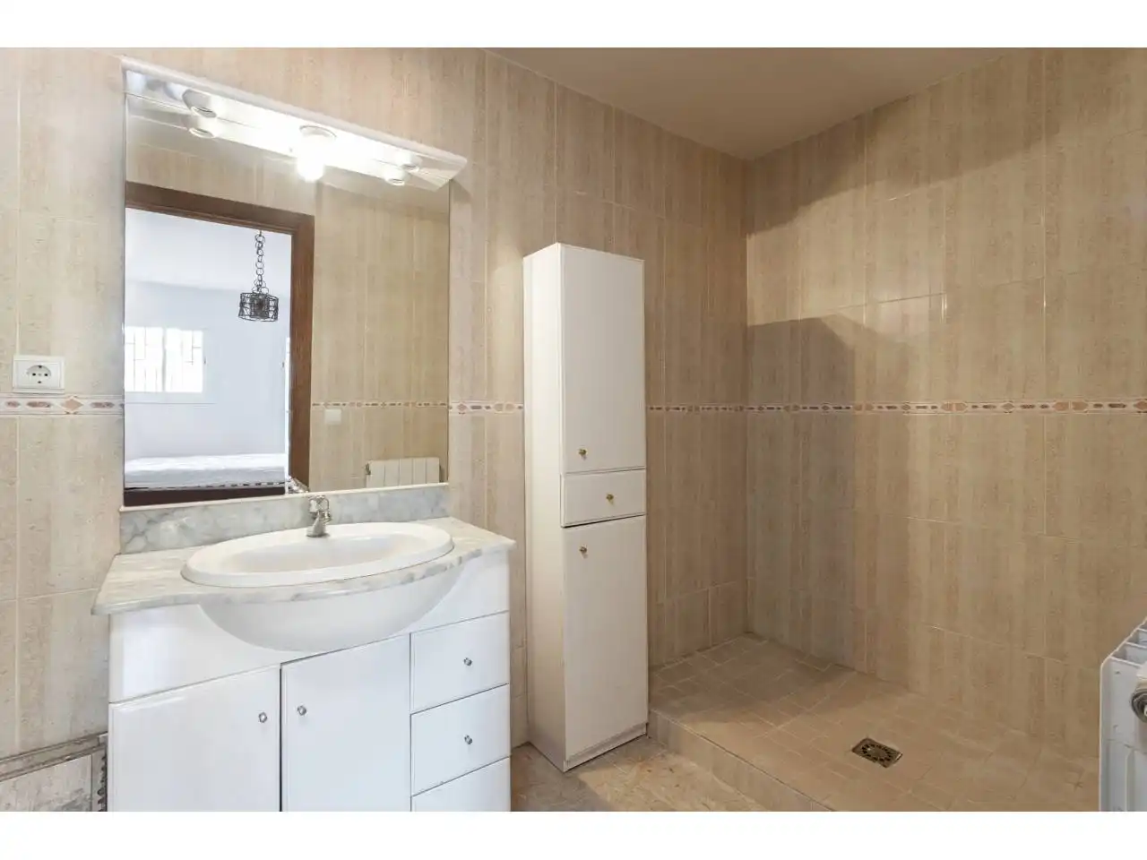 Bathroom of Houses for sale in Barcelona  with Air Conditioner, Heating and Terrace