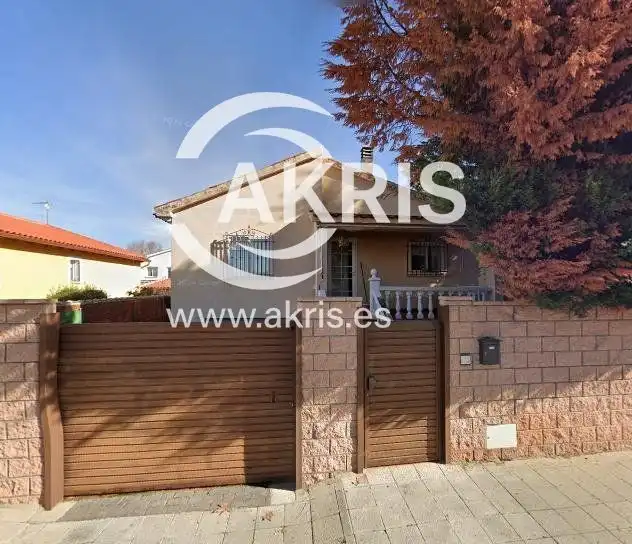 Casa o chalet en venta en Calle Navarra, Burguillos de Toledo
