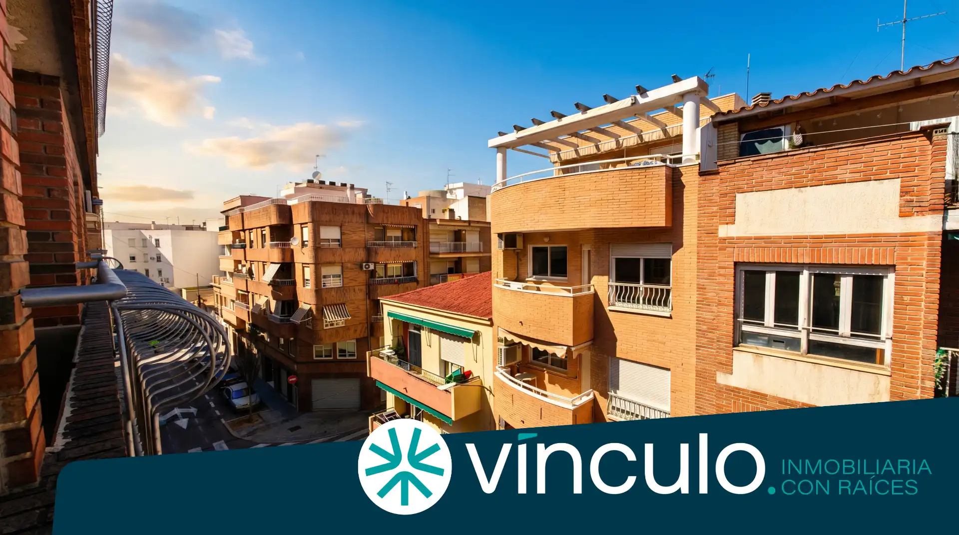 Vista exterior de Piso en venta en Alicante / Alacant con Aire acondicionado, Calefacción y Amueblado