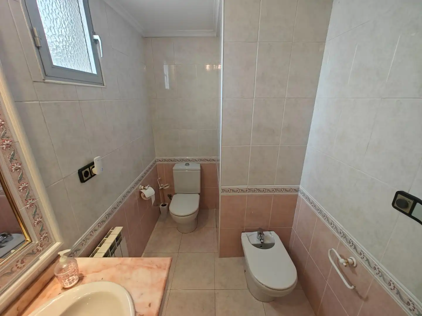 Bany de Casa o xalet en venda en Buñol amb Aire condicionat, Calefacció i Terrassa