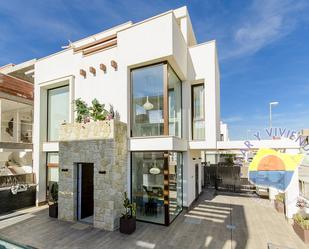 Vista exterior de Casa o xalet en venda en Vera amb Aire condicionat, Terrassa i Piscina