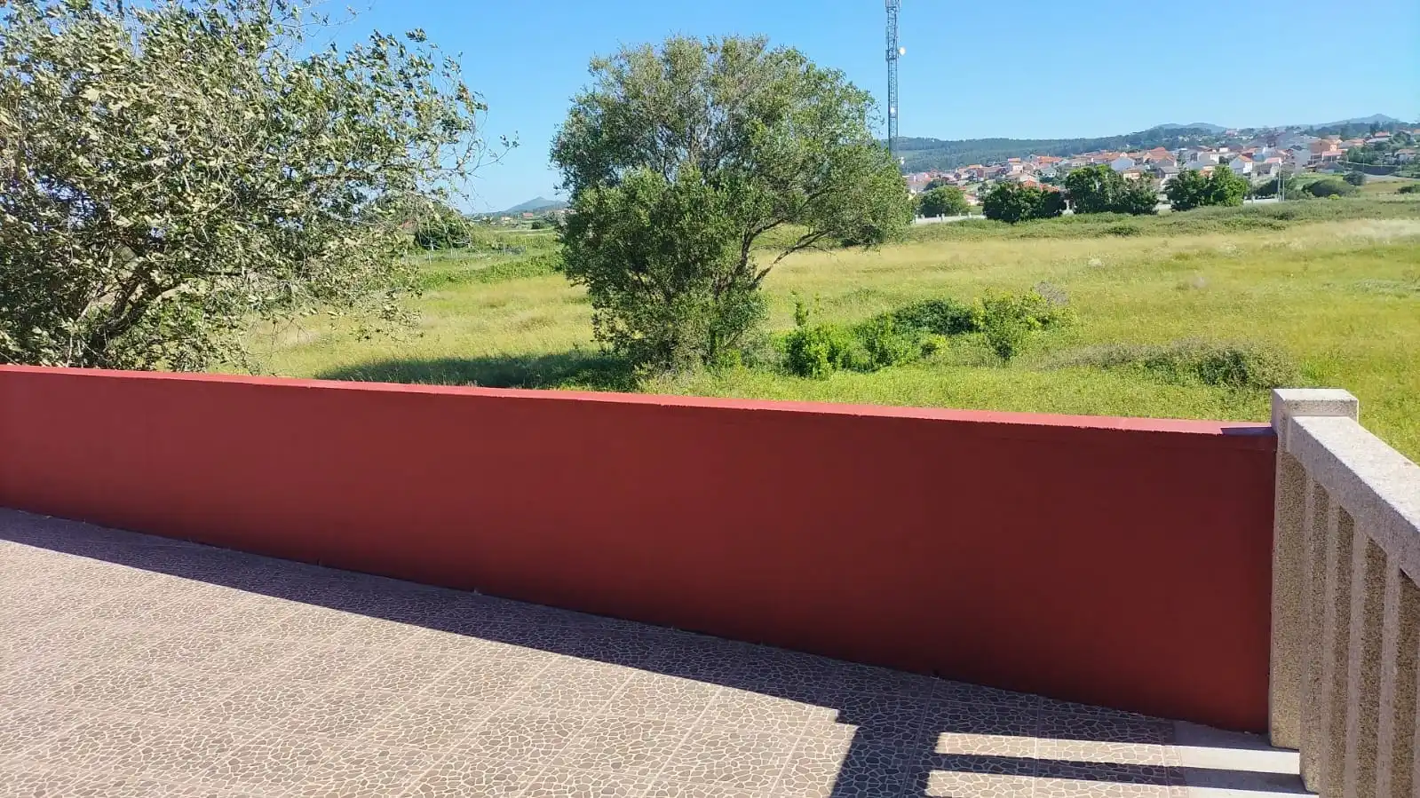 Terrassa de Casa o xalet en venda en Ribeira amb Calefacció, Jardí privat i Parquet