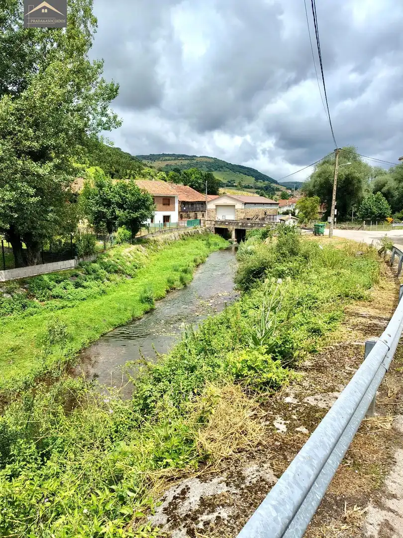 Vista exterior de Casa o xalet en venda en Santiurde de Reinosa