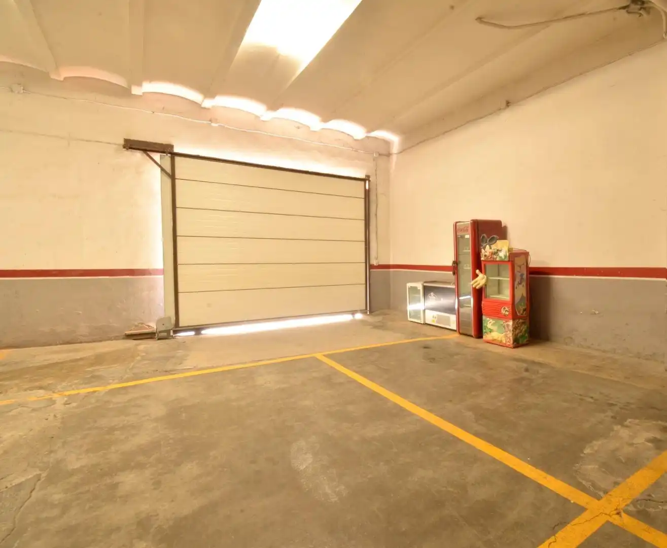 Parking de Casa o chalet en venta en Oviedo  con Calefacción