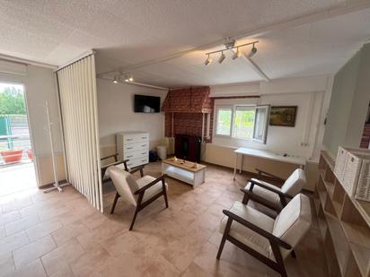 Sala d'estar de Casa o xalet en venda en Curtis amb Terrassa, Traster i Balcó