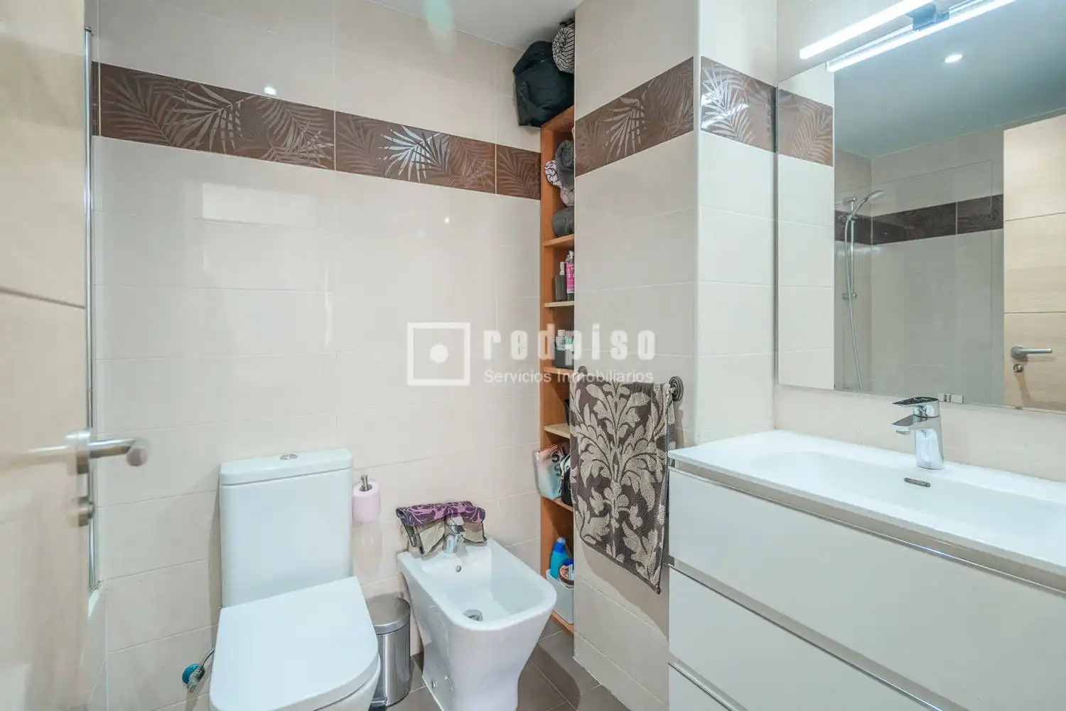 Badezimmer von Wohnung zum Verkauf in Arroyomolinos (Madrid) mit Klimaanlage, Heizung und Privatgarten