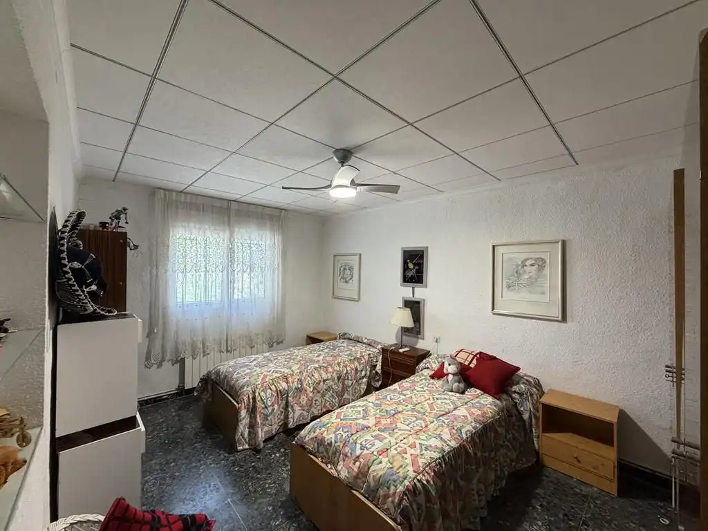 Dormitori de Casa o xalet en venda en Villena amb Aire condicionat