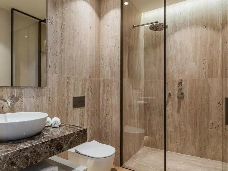 Bathroom of Ground floor for rent in Marbella  with Air Conditioner, Heating and Terrace