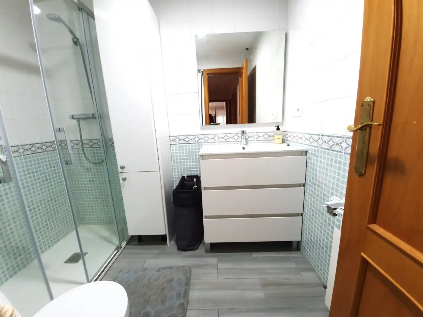 Bany de Àtic de lloguer en Riba-roja de Túria amb Aire condicionat, Calefacció i Parquet