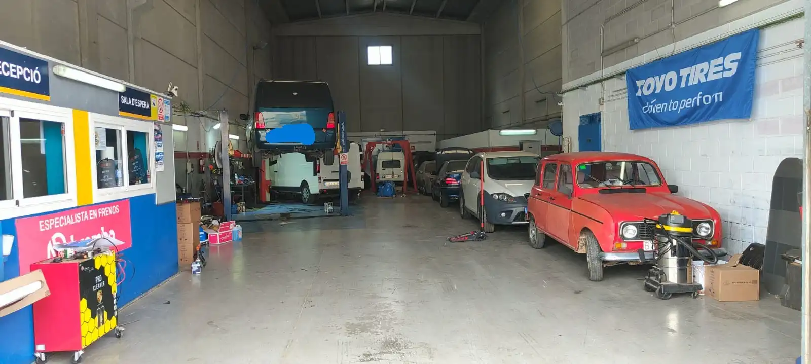 Nave industrial en venta en Carrer Doctor Eladi Conde 2