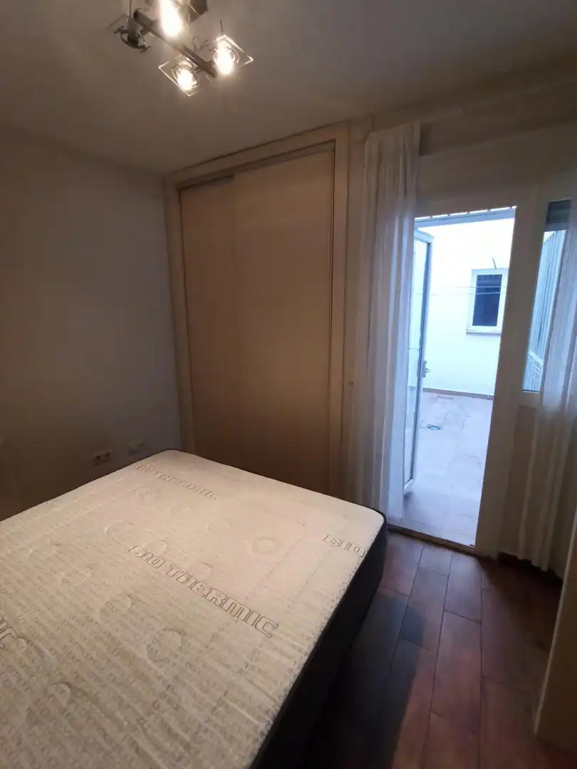 Habitación de Planta baja de alquiler en Madrid con Terraza y Amueblado