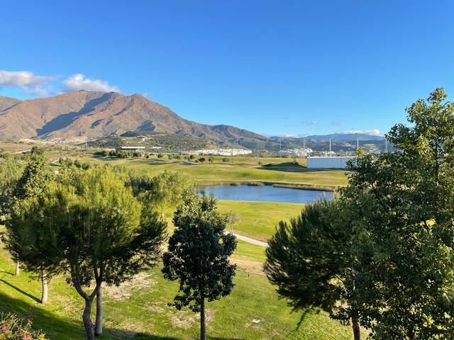 Casa adosada en Venta en Urbanizacion Santa Maria en Valle Romano Golf