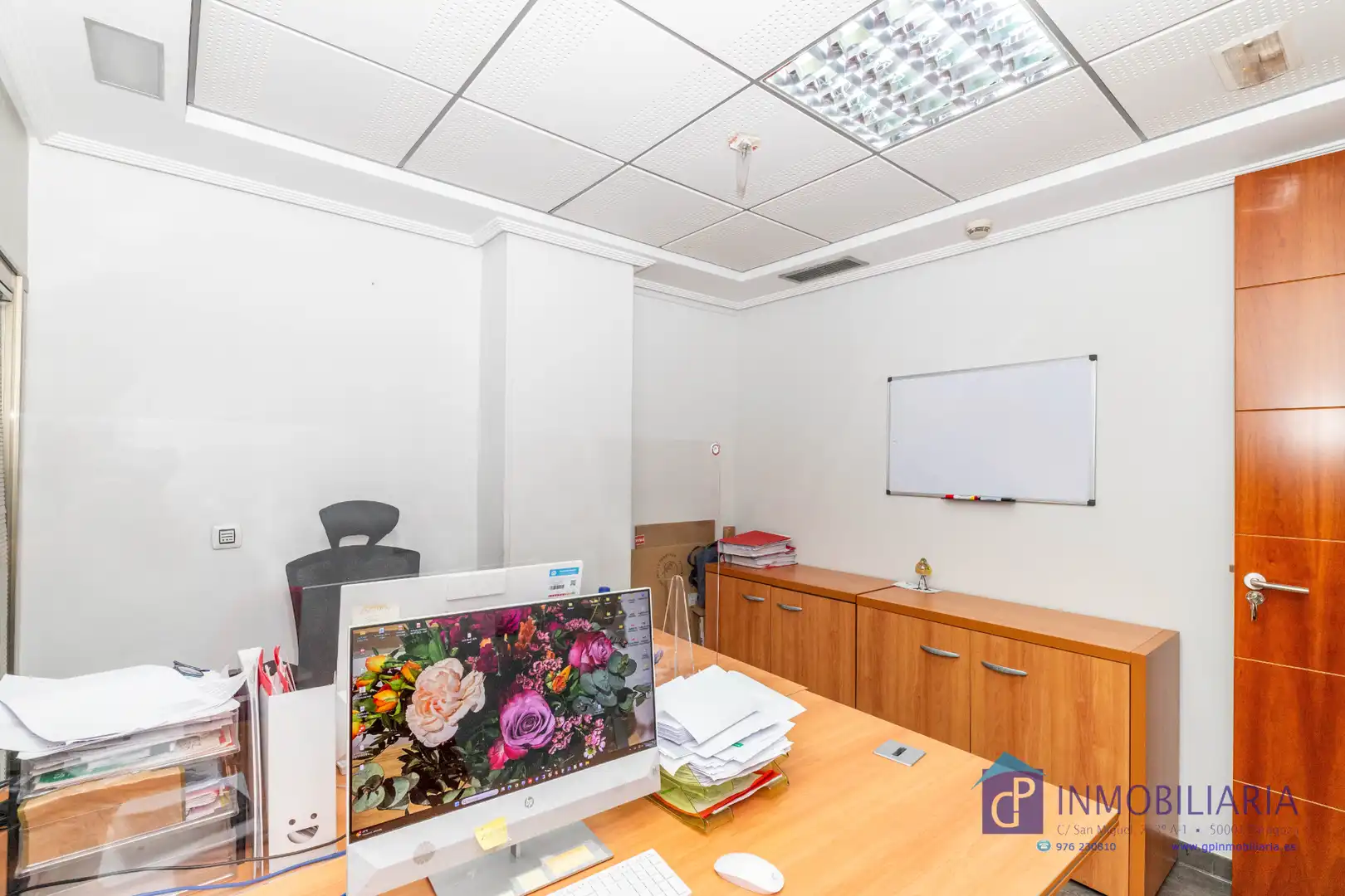 Büro zum Verkauf in Zaragoza mit Klimaanlage und Heizung