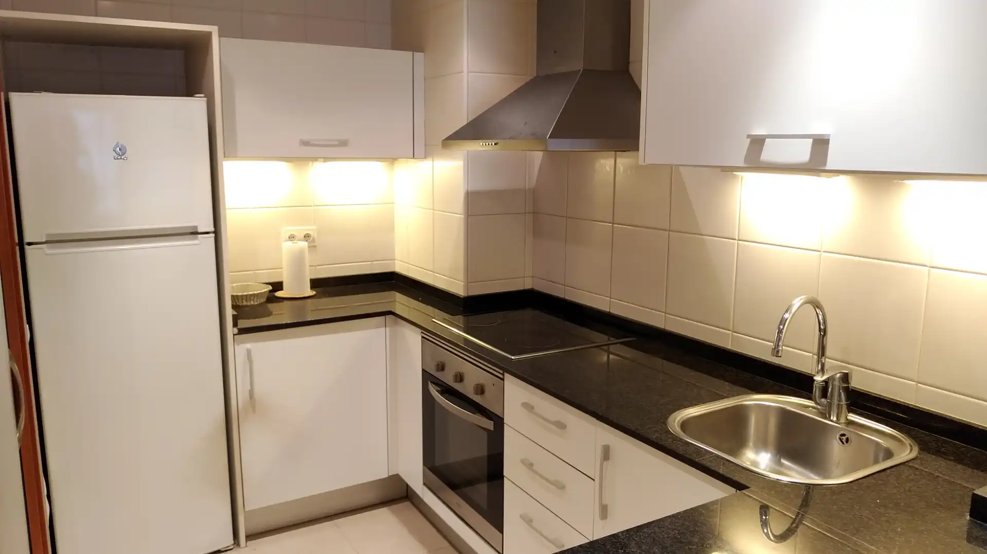 Kitchen of Flat for rent in Lleida  with Air Conditioner, Heating and Furnished