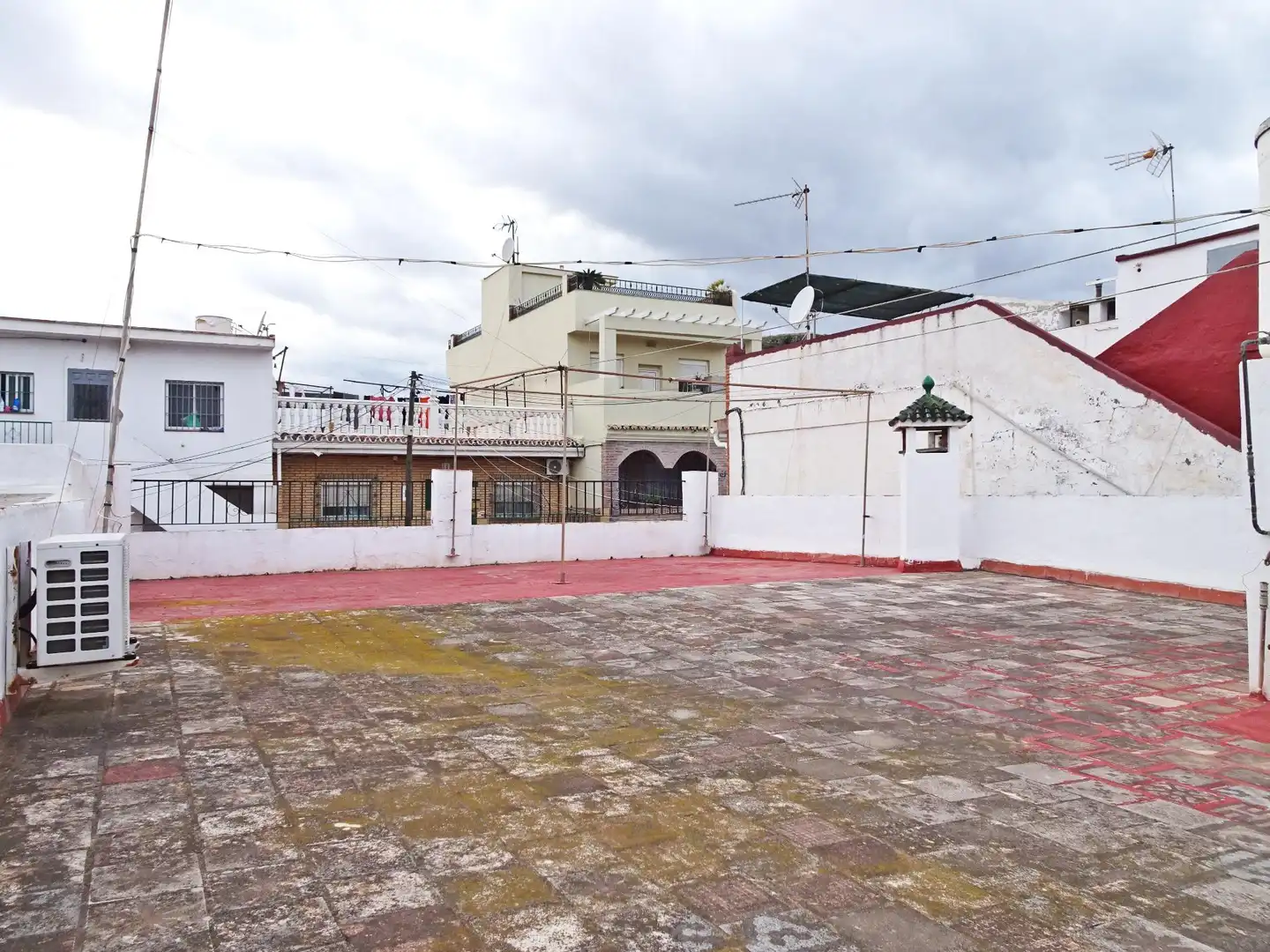 Exterior view of Detached homes for sale in Málaga  with Air Conditioner, Terrace and Furnished