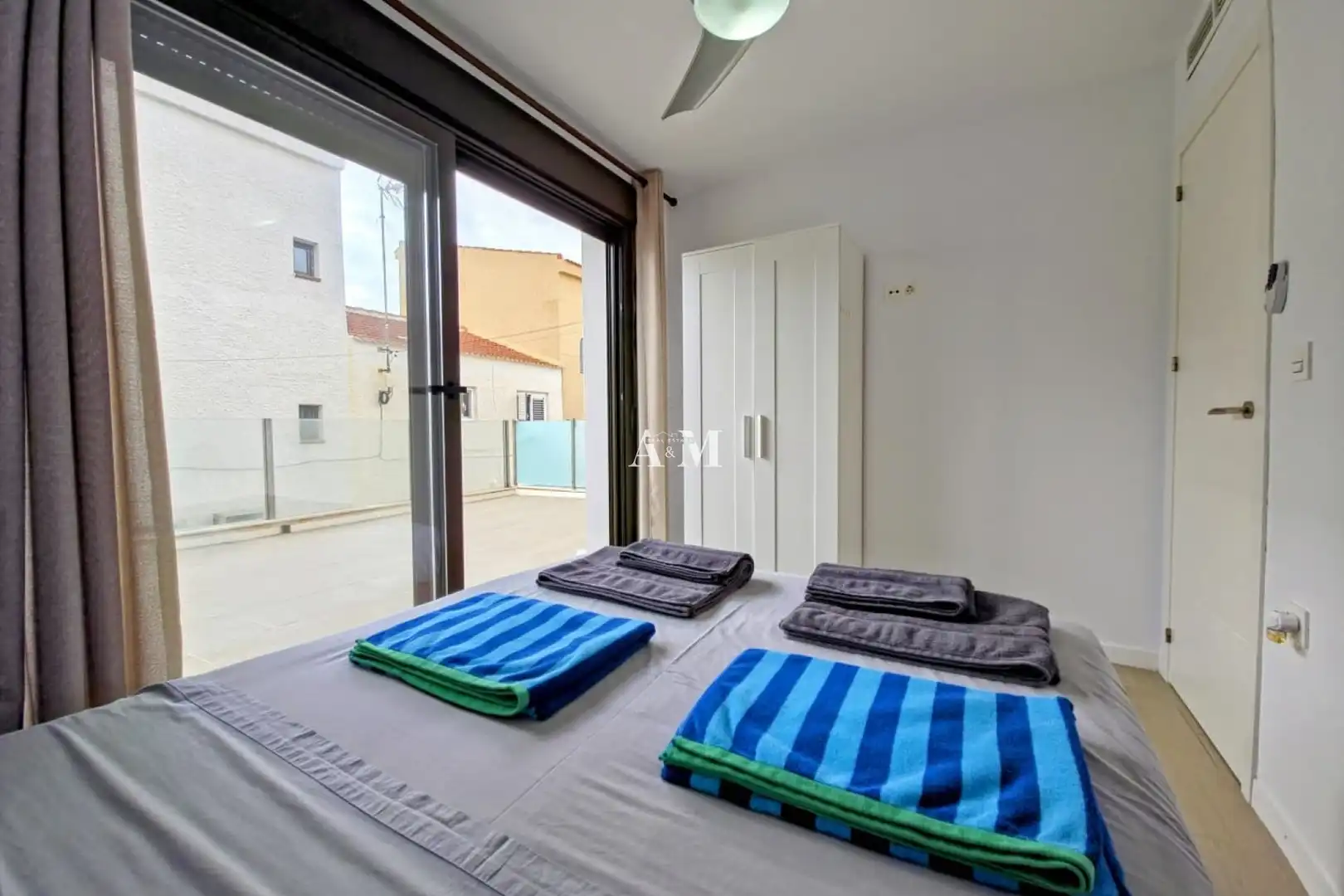 Dormitori de Casa o xalet de lloguer en Pilar de la Horadada amb Terrassa i Rentadora