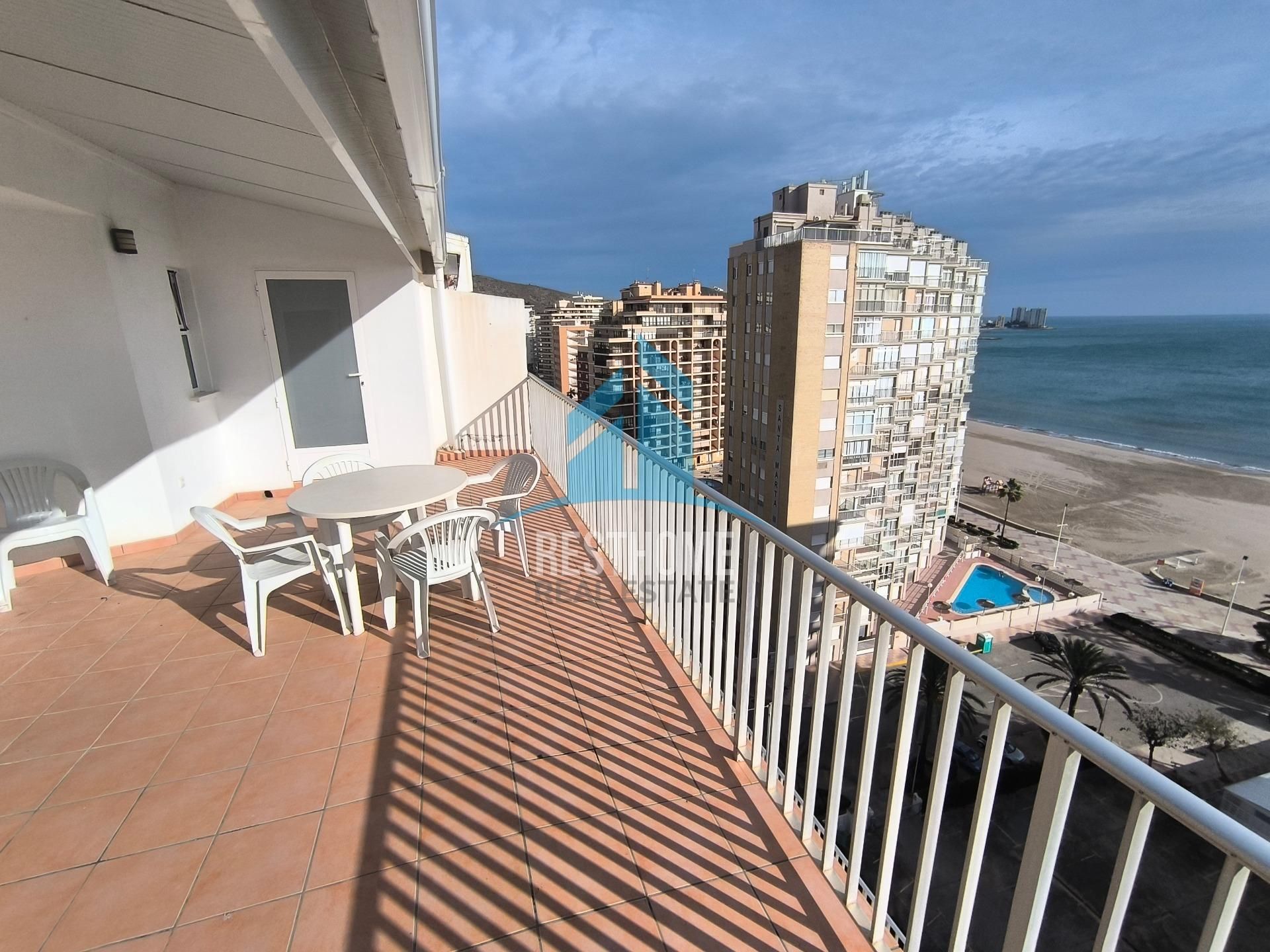 Exterior view of Attic for sale in Cullera  with Terrace, Storage room and Balcony