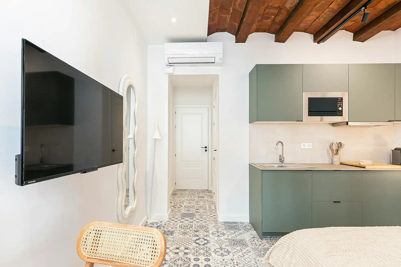 Bedroom of Flat for rent in Barcelona  with Air Conditioner, Heating and Furnished